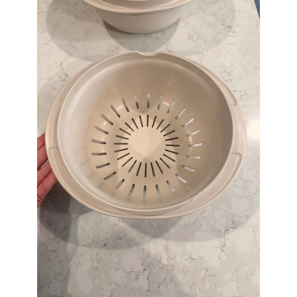 Vintage Tupperware Ultra 21 Almond 2Qt Casserole Dish with Steamer Insert 1740-1